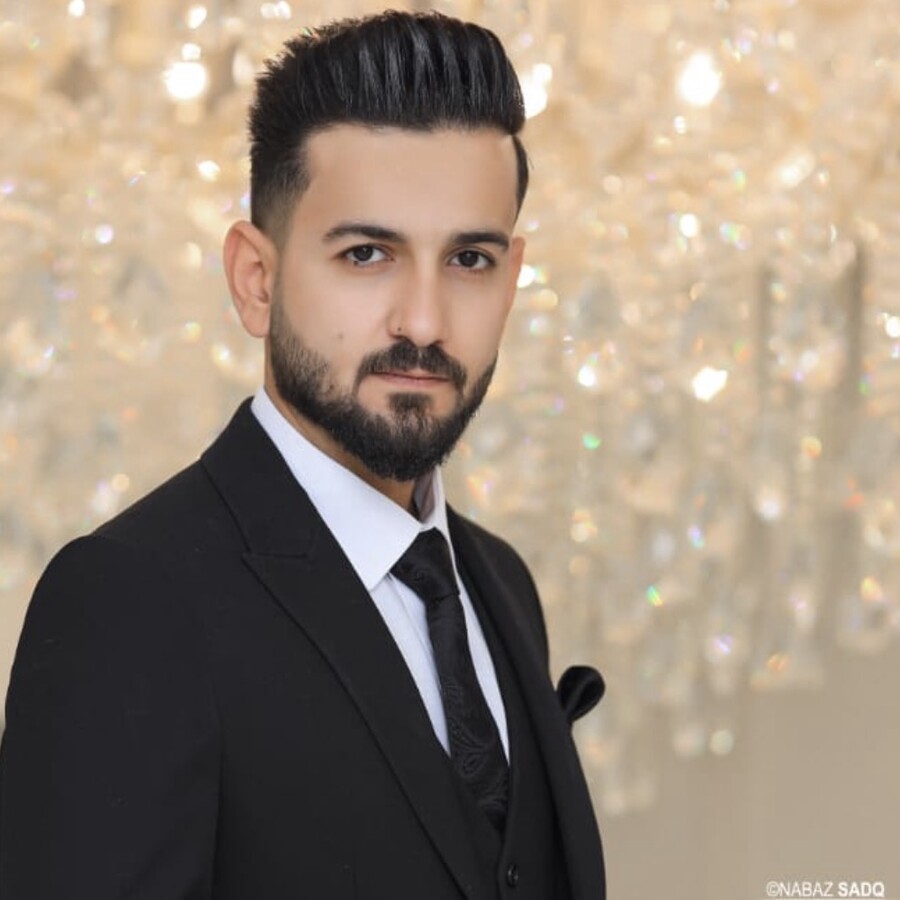 ئەحمەد عەبدوڵا — هاودامەزرێنەر — کڕیاران و گەشەپێدان